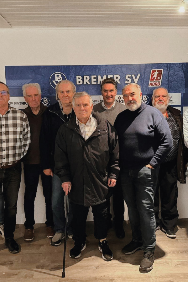 1111d86d407f 6d66 4e22 8100 364e9e2caf91